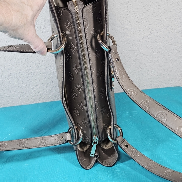 GUESS Womens Gerty Noel Tote Dark Taupe - Picture 7 of 13